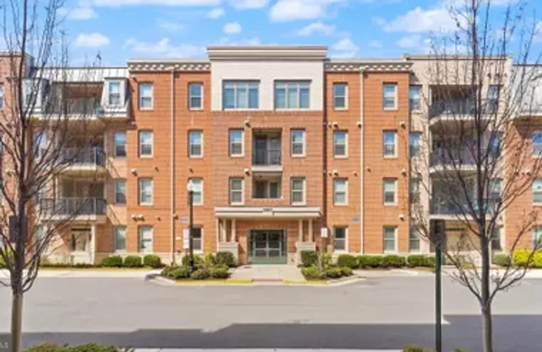 23631 HAVELOCK WALK TER 421, ASHBURN, VA..., Ashburn, VA 20148