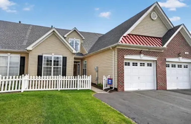 134 DEVONSHIRE WAY, SELLERSVILLE, PA, 18..., Sellersville, PA 18960