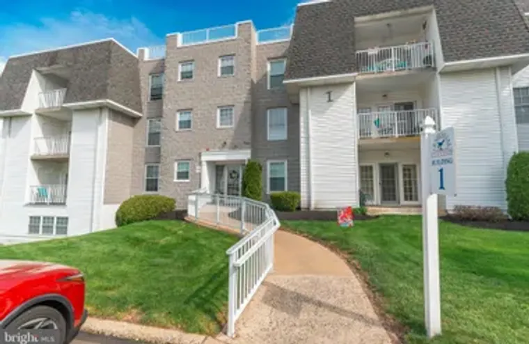 1000 CENTENNIAL STATION DR, WARMINSTER, ..., Warminster, PA 18974