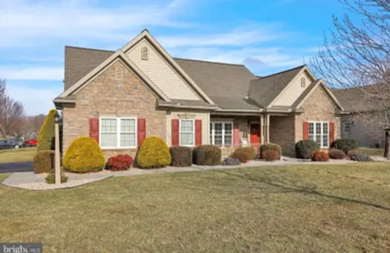 195 SWEET BIRCH LN, WOMELSDORF, PA, 1956..., Womelsdorf, PA 19567