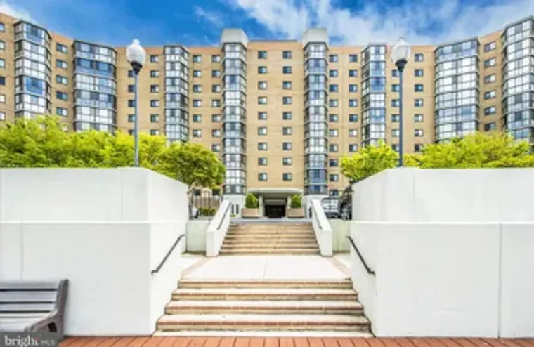 3330 N LEISURE WORLD BLVD 5-721, SILVER ..., Silver Spring, MD 20906