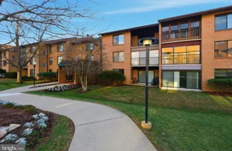 15201 ELKRIDGE WAY 93-2E, SILVER SPRING,..., Silver Spring, MD 20906