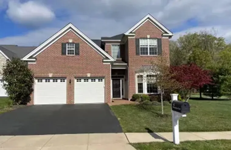 4 HUNTINGTON CT, KENDALL PARK, NJ, 08824, Kendall Park, NJ 08824