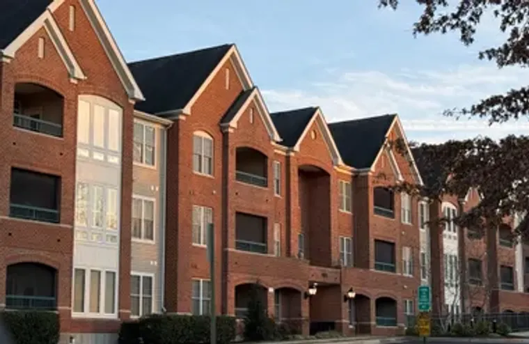 7055 HERITAGE HUNT DR APT 311, GAINESVIL..., Gainesville, VA 20155