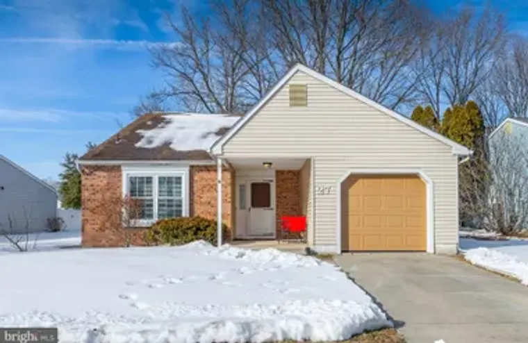 27 LAKEBRIDGE DR, WOODBURY, NJ, 08096, Woodbury, NJ 08096