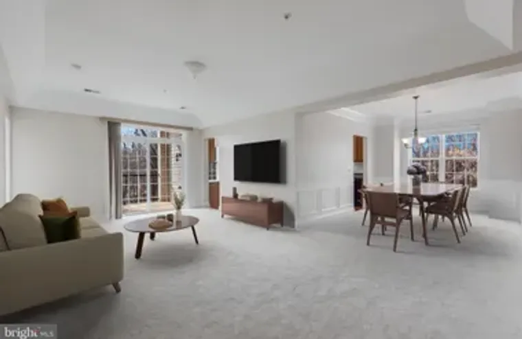 9204 CHARLESTON DR 206, MANASSAS, VA, 20..., Manassas, VA 20110