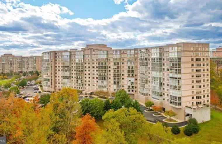 19355 CYPRESS RIDGE TER 1122, LEESBURG, ..., Leesburg, VA 20176