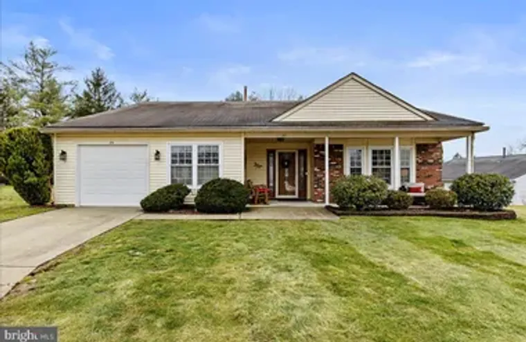 23 MEADOWWOOD CT, COLUMBUS, NJ, 08022, Columbus, NJ 08022