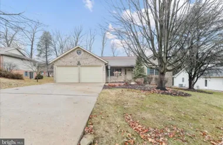 7010 FAIRWAY OAKS, FAYETTEVILLE, PA, 172..., Fayetteville, PA 17222