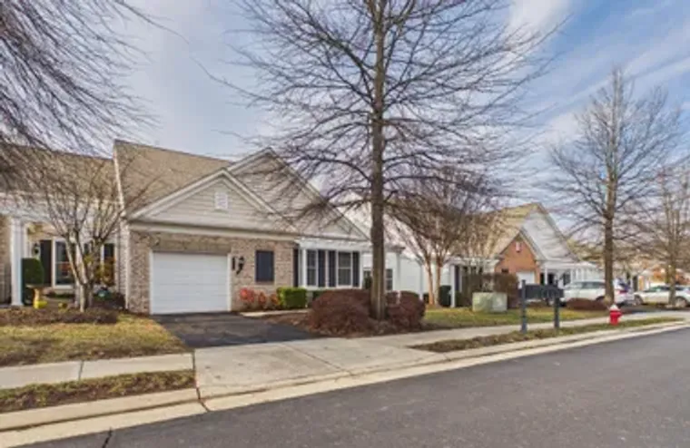 44420 SUNSET MAPLE DR, ASHBURN, VA, 2014..., Ashburn, VA 20147