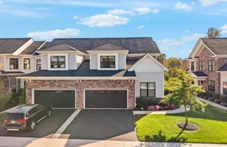 26 DOGLEG LN, TRENTON, NJ, 08648, Trenton, NJ 08648