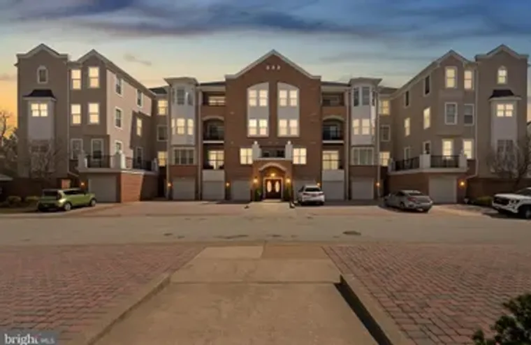 6155 SHADYWOOD RD 204, ELKRIDGE, MD, 210..., Elkridge, MD 21075