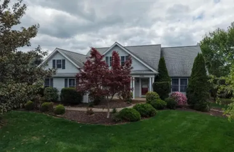 7142 FAIRWAY DR, FAYETTEVILLE, PA, 17222, Fayetteville, PA 17222