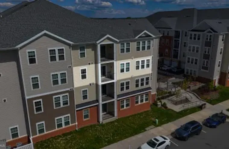 700 MOUNT AIRY TER 301, LEESBURG, VA, 20..., Leesburg, VA 20176