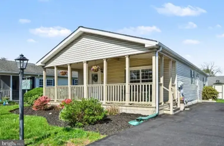 1106 JFK DR, NORTH WALES, PA, 19454, North Wales, PA 19454
