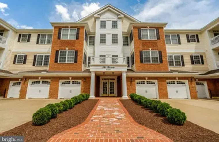 15231 ROYAL CREST DR 204, HAYMARKET, VA,..., Haymarket, VA 20169