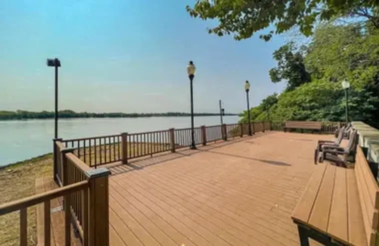 44303 DELAIRE LANDING RD 303, PHILADELPH..., Philadelphia, PA 19114