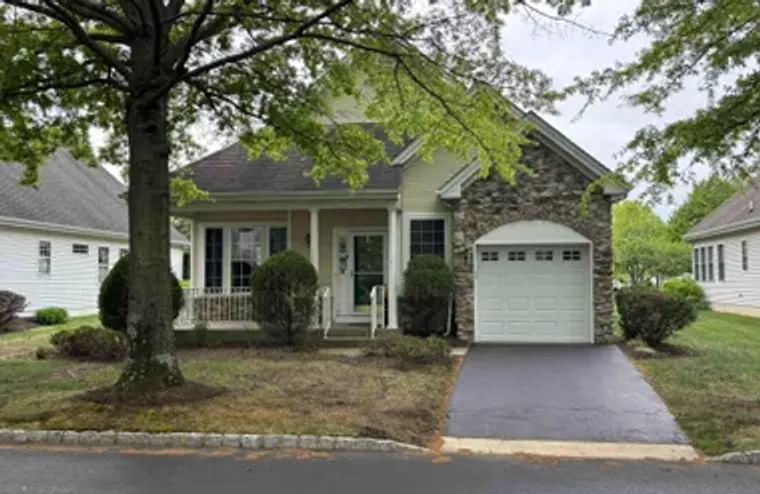 14 HUMMINGBIRD DR, HAMILTON, NJ, 08690, Hamilton, NJ 08690