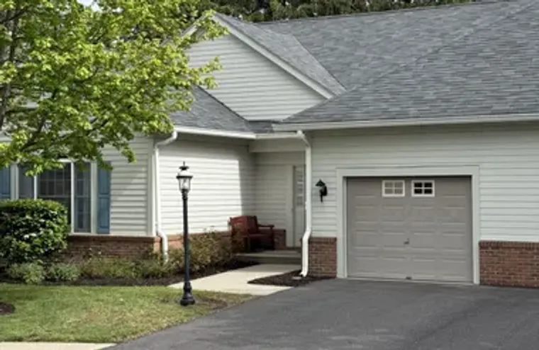 4 EMPRESS CT, PRINCETON, NJ, 08540, Princeton, NJ 08540