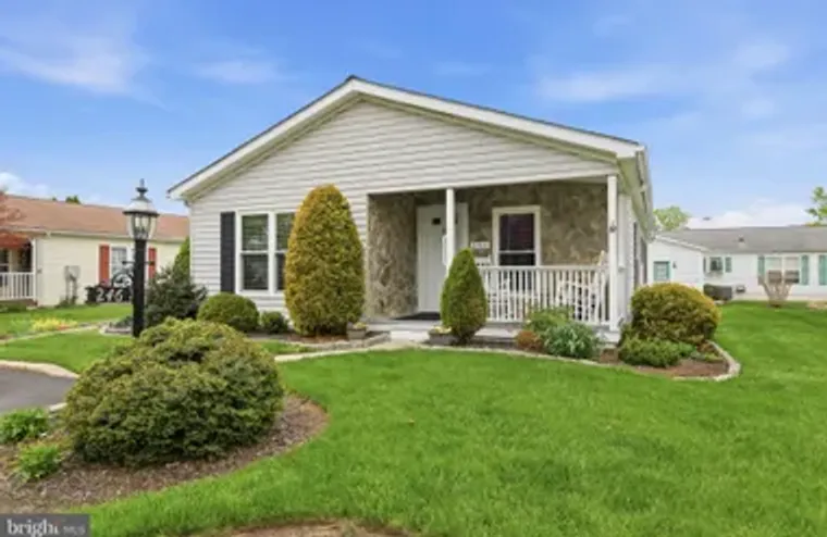 246 THRUSH CIR, NEW HOPE, PA, 18938, New Hope, PA 18938
