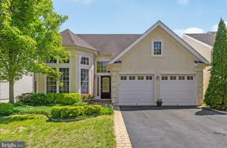 31 ARISTOTLE WAY, EAST WINDSOR, NJ, 0851..., East Windsor, NJ 08512