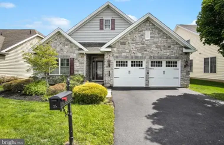 35 PRESIDENTS DR, MECHANICSBURG, PA, 170..., Mechanicsburg, PA 17050