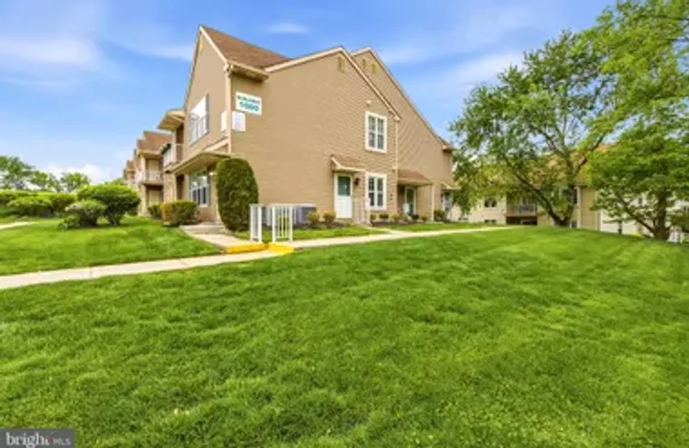 1014 SCOTSWOOD CT A, MOUNT LAUREL, NJ, 0..., Mount Laurel, NJ 08054
