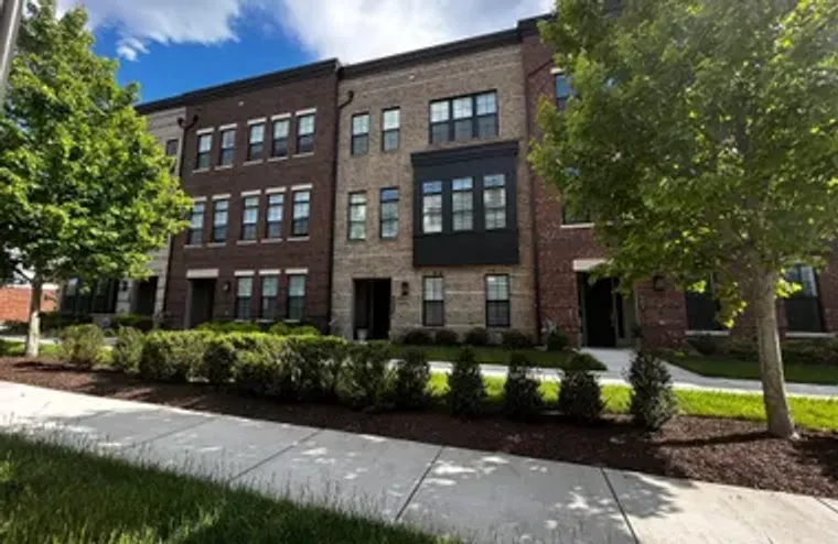 43909 EVELYN PATH TER, ASHBURN, VA, 2014..., Ashburn, VA 20147
