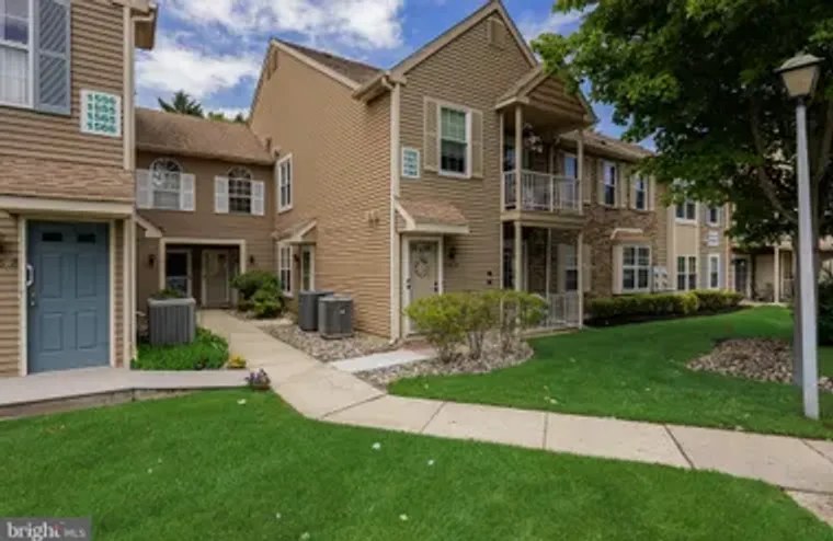 1563 THORNWOOD DR A, MOUNT LAUREL, NJ, 0..., Mount Laurel, NJ 08054