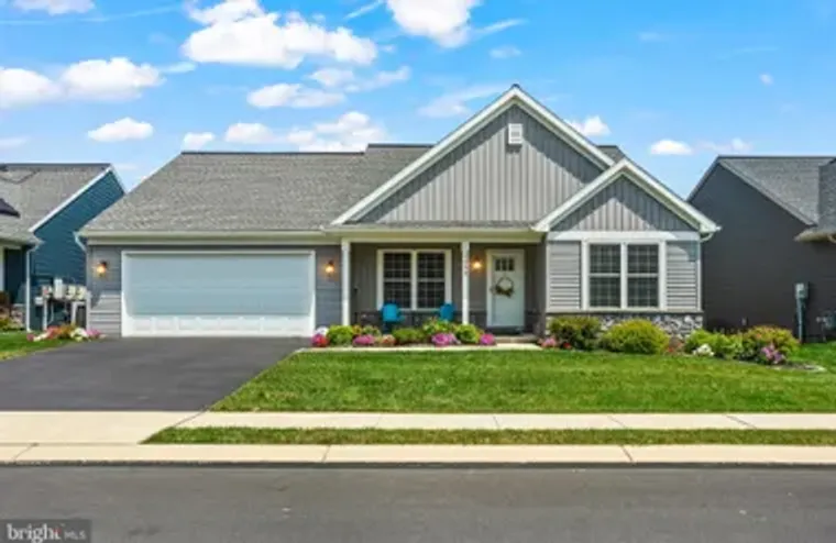 2069 SPRING WOOD LN, MECHANICSBURG, PA, ..., Mechanicsburg, PA 17055