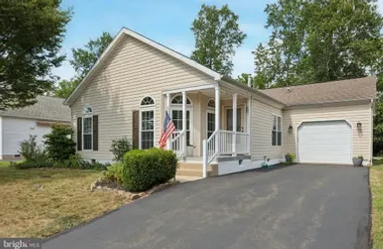 645 BLUE BELL SPRINGS DR, BLUE BELL, PA,..., Blue Bell, PA 19422