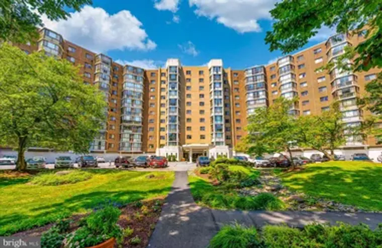 15101 INTERLACHEN DR 1-807, SILVER SPRIN..., Silver Spring, MD 20906