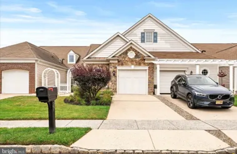 27 DOVE CT, HAMILTON, NJ, 08690, Hamilton, NJ 08690