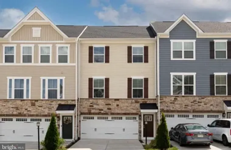 105 BAYHILL TER, LAKE FREDERICK, VA, 226..., Lake Frederick, VA 22630