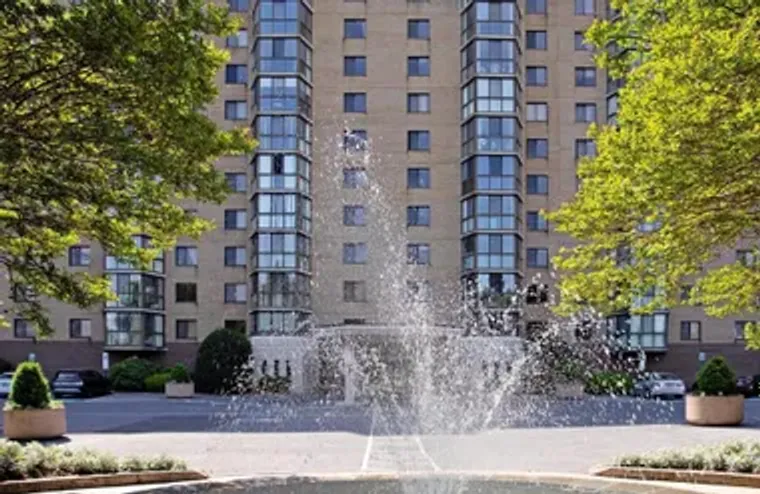 3310 N LEISURE WORLD BLVD 325, SILVER SP..., Silver Spring, MD 20906