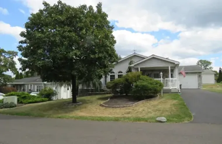 377 SPRING MEADOW CIR, NEW HOPE, PA, 189..., New Hope, PA 18938