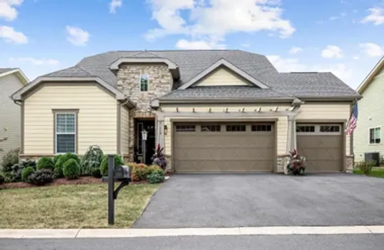 114 TURNSTONE LN, LAKE FREDERICK, VA, 22..., Lake Frederick, VA 22630