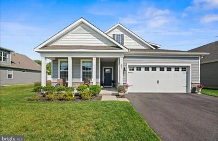 207 CONGRESSIONAL CT, MOORESTOWN, NJ, 08..., Moorestown, NJ 08057