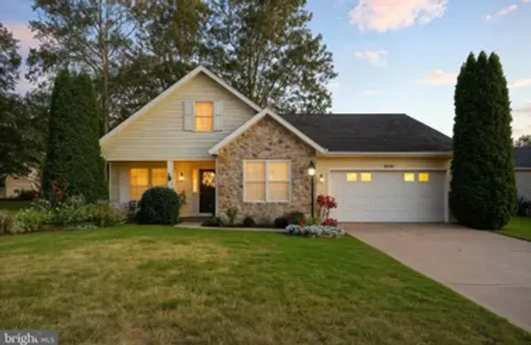 5985 GREENBRIAR TER, FAYETTEVILLE, PA, 1..., Fayetteville, PA 17222