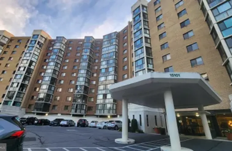 15101 INTERLACHEN DR 1-315, SILVER SPRIN..., Silver Spring, MD 20906