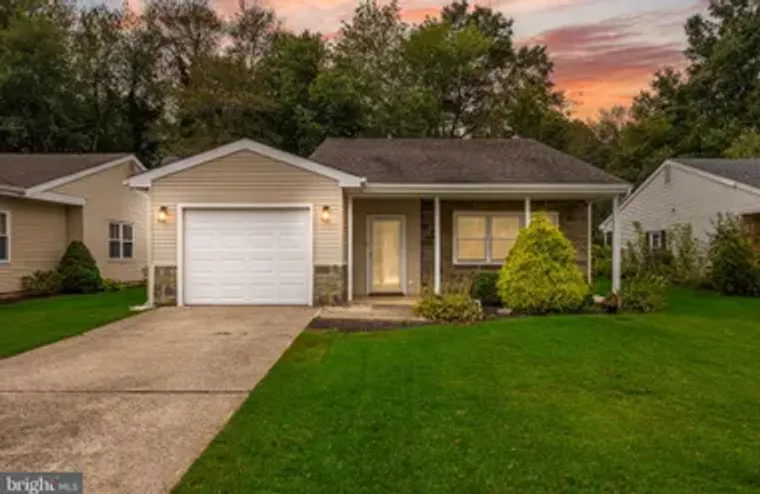 175 HUNTINGTON DR, SOUTHAMPTON, NJ, 0808..., Southampton, NJ 08088