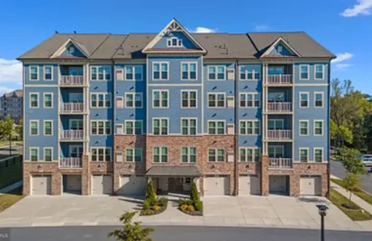 3272 PINE NEEDLE CIR UNIT 202, FREDERICK..., Frederick, MD 21704