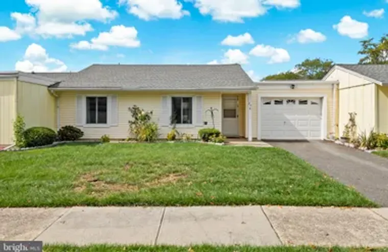 25 PITMAN B, MONROE TOWNSHIP, NJ, 08831, Monroe Township, NJ 08831