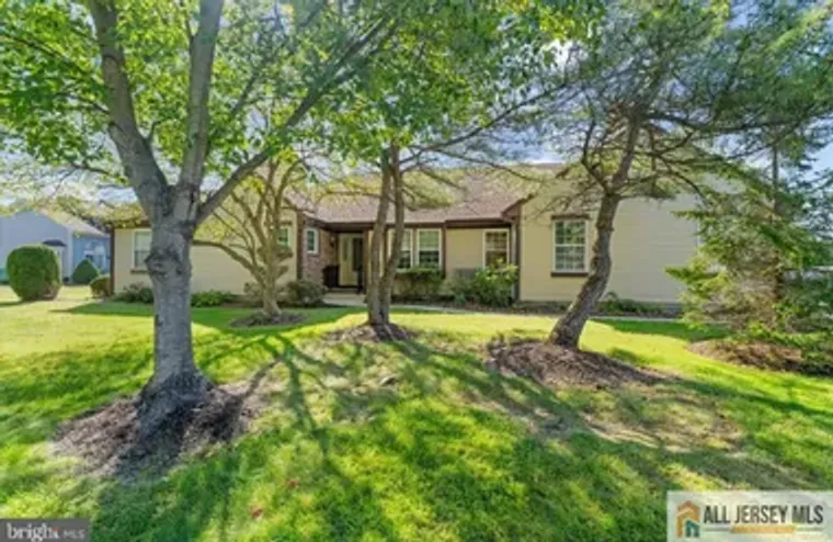 1 ROTHWELL DR, MONROE TOWNSHIP, NJ, 0883..., Monroe Township, NJ 08831