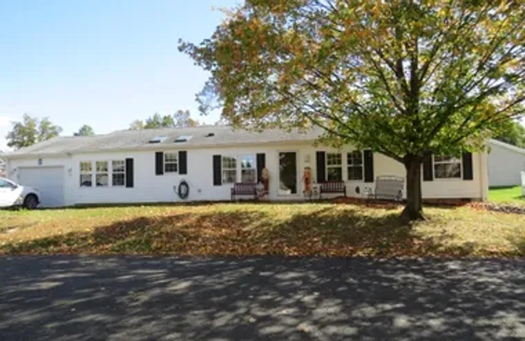 183 SPRING MEADOW CIR, NEW HOPE, PA, 189..., New Hope, PA 18938