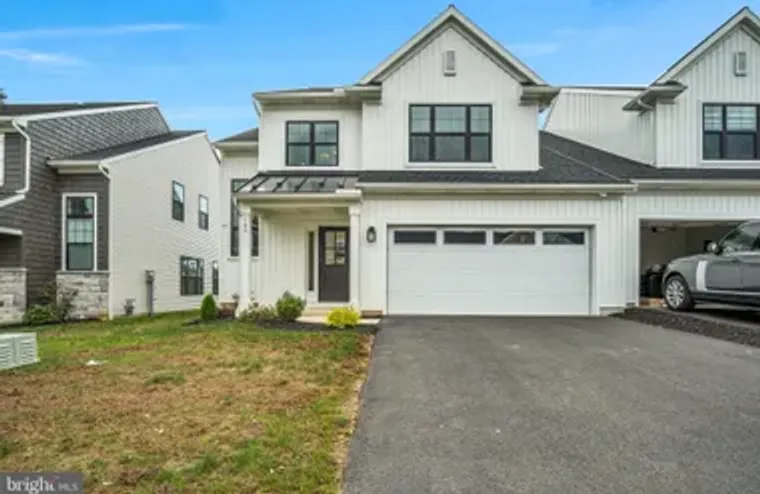 105 VILLAGE DR, MILLERSVILLE, PA, 17551, Millersville, PA 17551