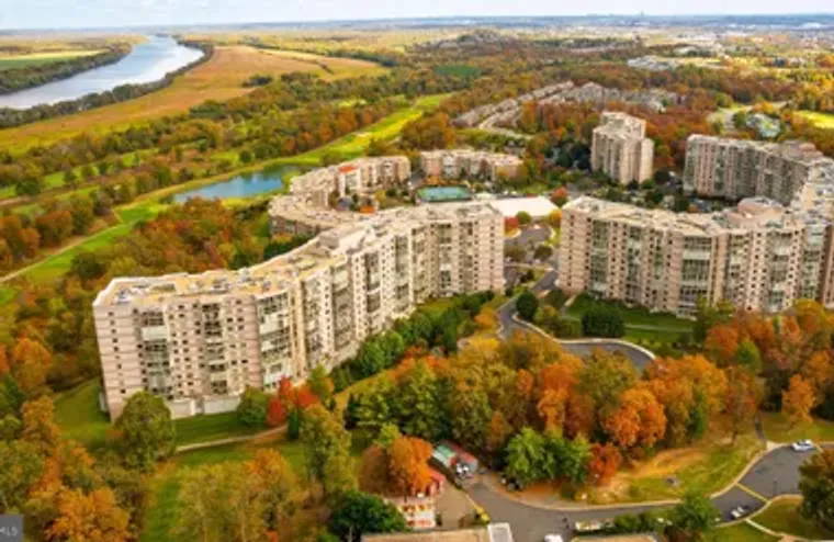 19355 CYPRESS RIDGE TER 114, LEESBURG, V..., Leesburg, VA 20176