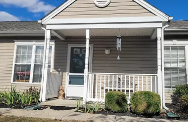 108 W HARMONY DR # 106, POTTSTOWN, PA, 1..., Pottstown, PA 19464