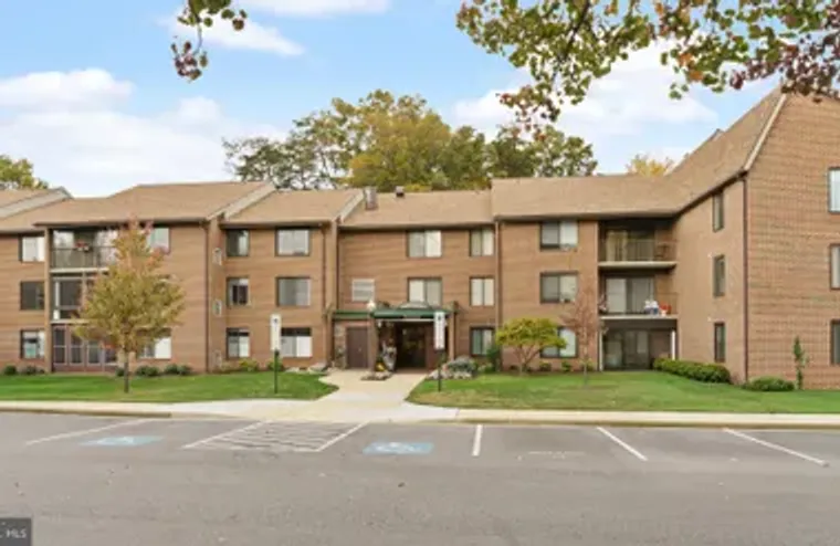 15300 BEAVERBROOK CT # 88-3F, SILVER SPR..., Silver Spring, MD 20906