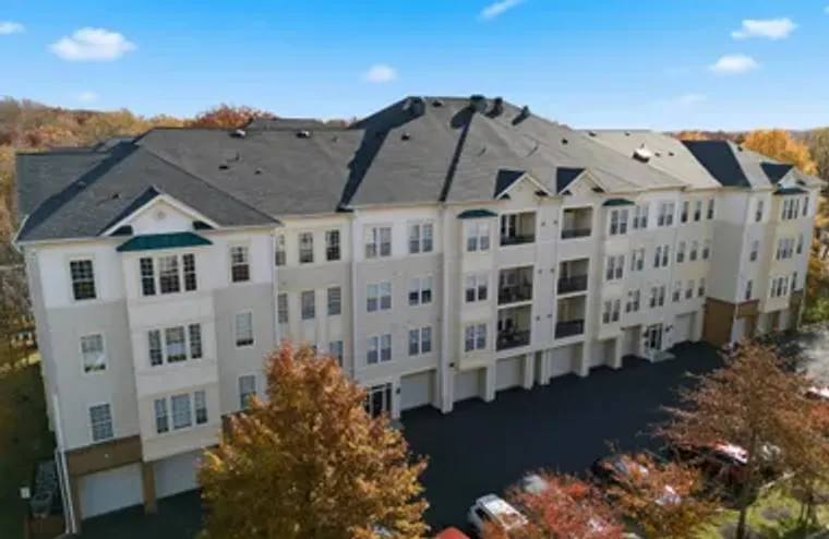2540 KENSINGTON GDNS UNIT 303, ELLICOTT ..., Ellicott City, MD 21043